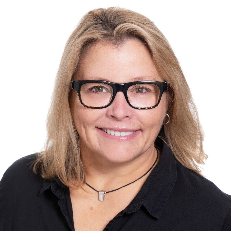Jennifer Perret