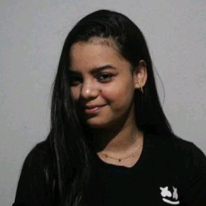 Caroline Moraes Paz