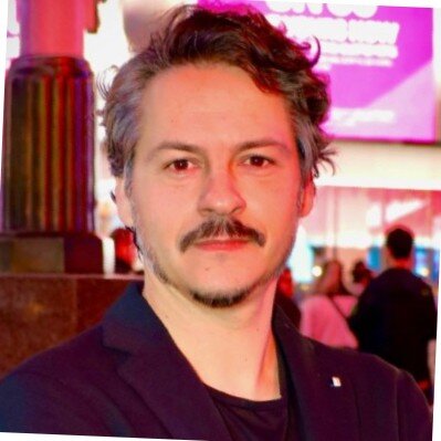 Lorenz Bez Rojas