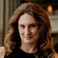 Julie Lewis