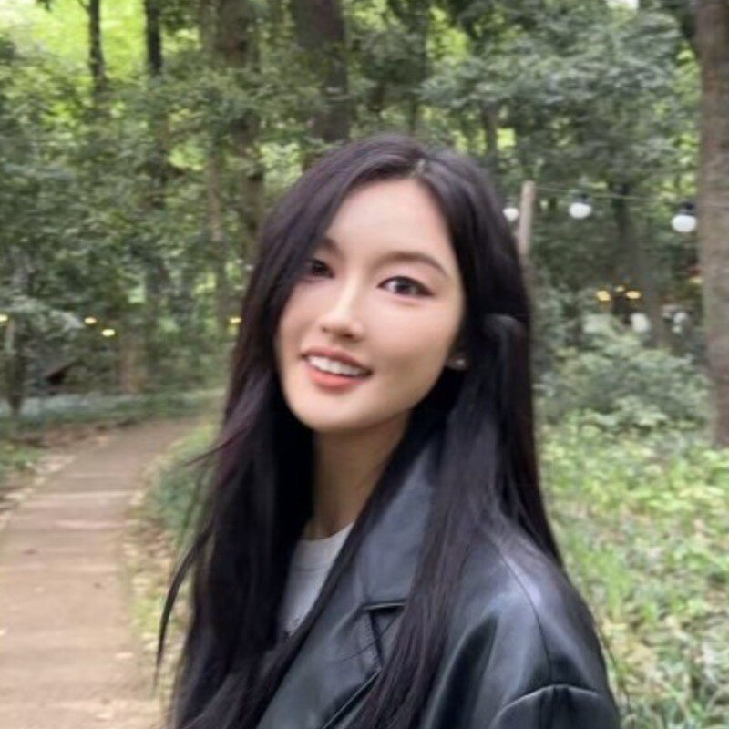 Victoria Yang