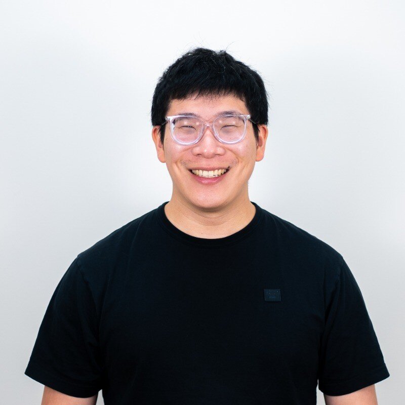 Wei-Wei Wu