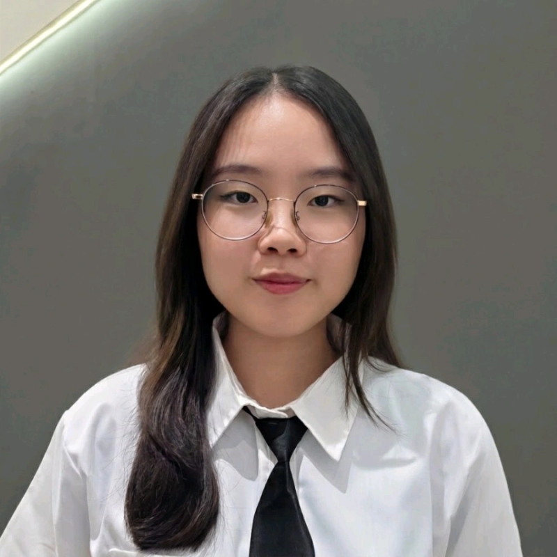 Selina Huang