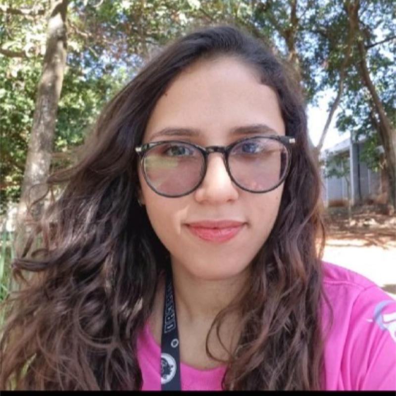 Beatriz Souza Meneses