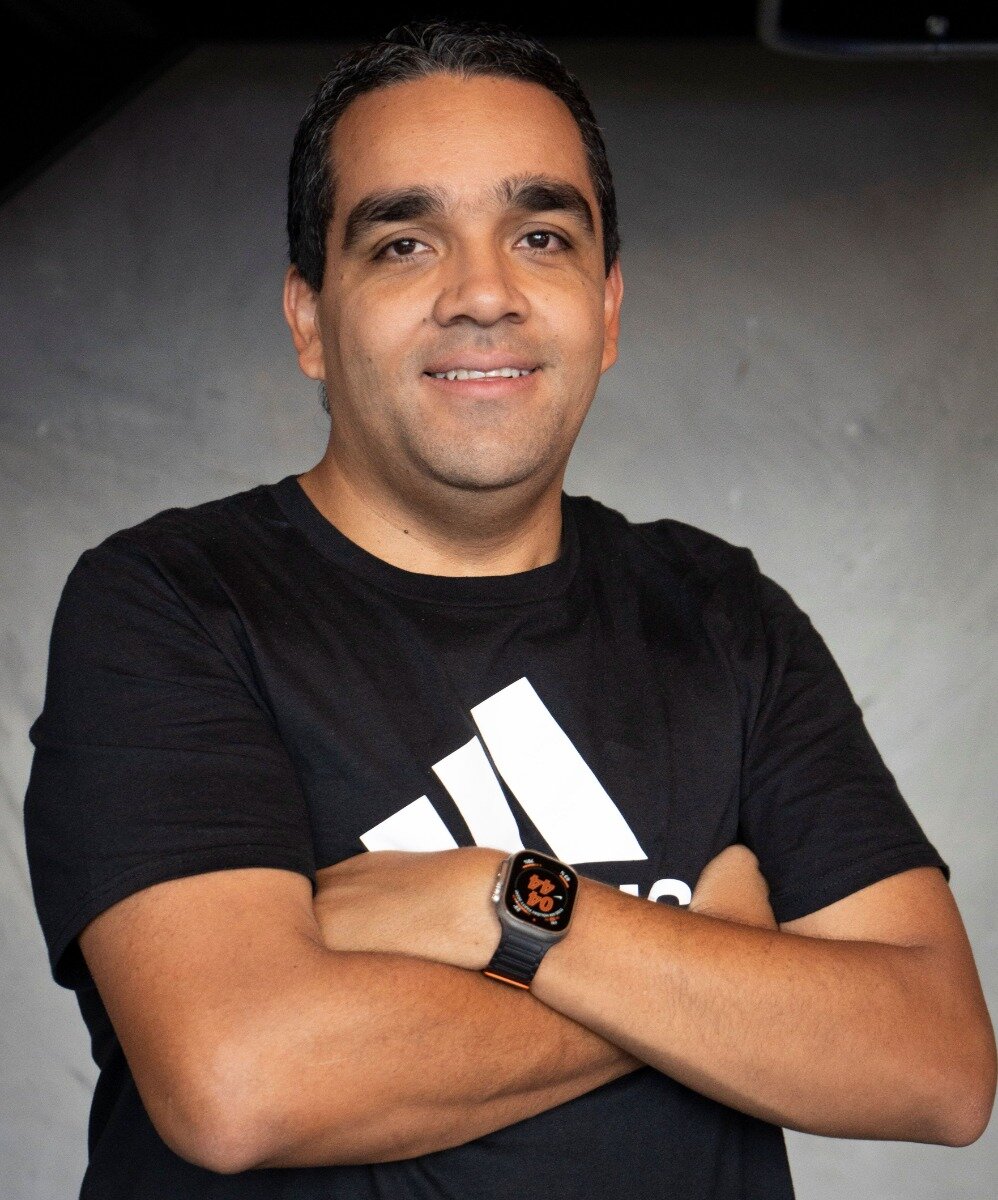 JORGE A GONZALEZ