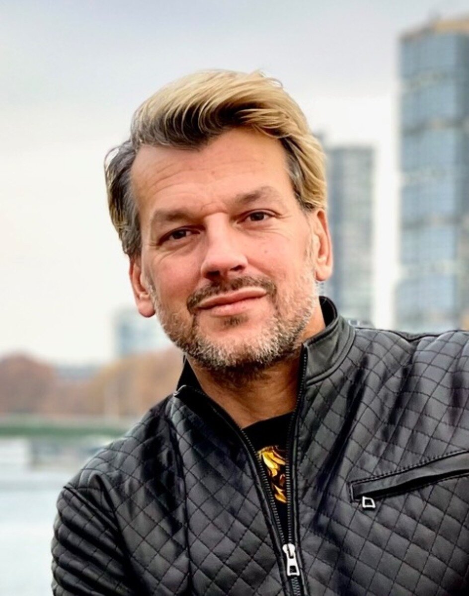Damian Delvaux