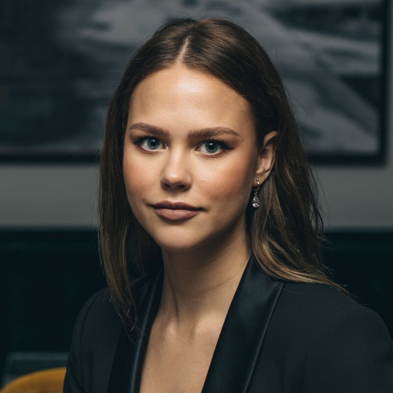 Helena Hook