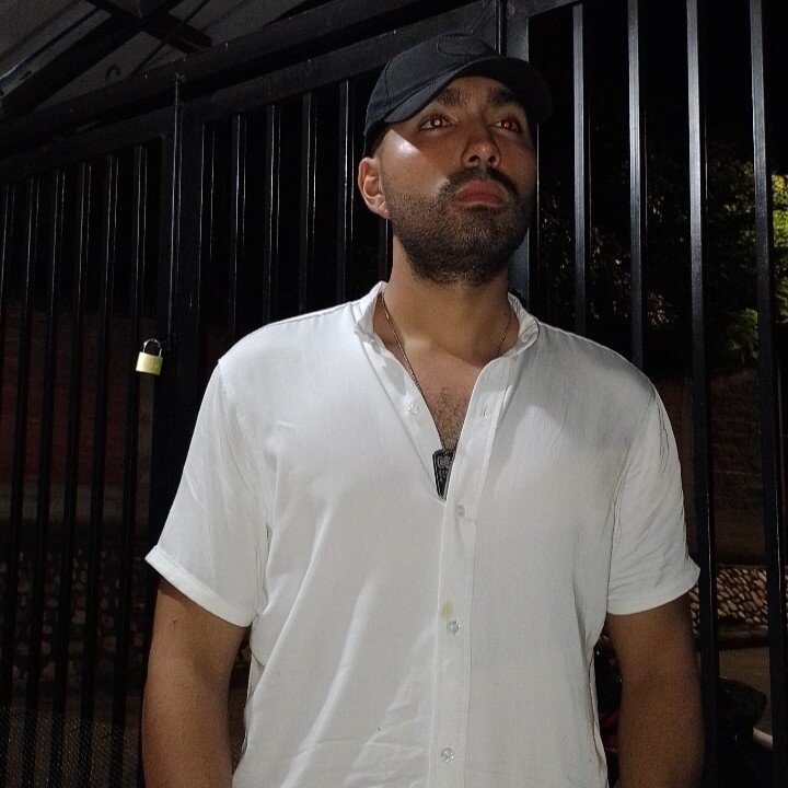 James Montaño